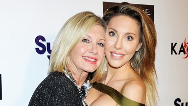 Olivia Newton-John, Chloe Lattanzi