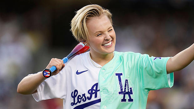 JoJo Siwa Debuts Short Hair Makeover After Her GF Cuts Her Locks: See The Look Before & After