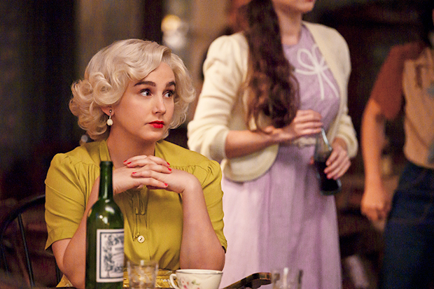 A League of Their Own' star Molly Ephraim steps up to the plate