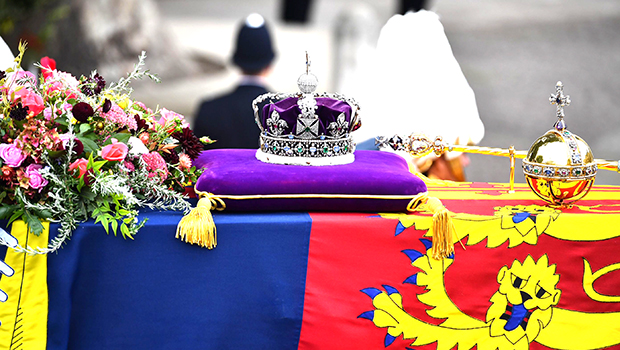 Queen Elizabeth II’s Funeral Viewers Surprised To See Spider Crawling On Coffin During Service