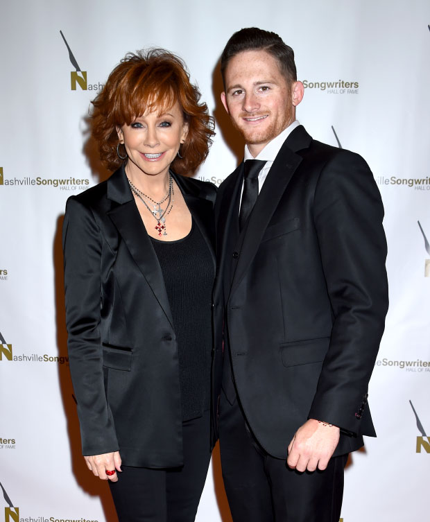 Reba McEntire, hijo