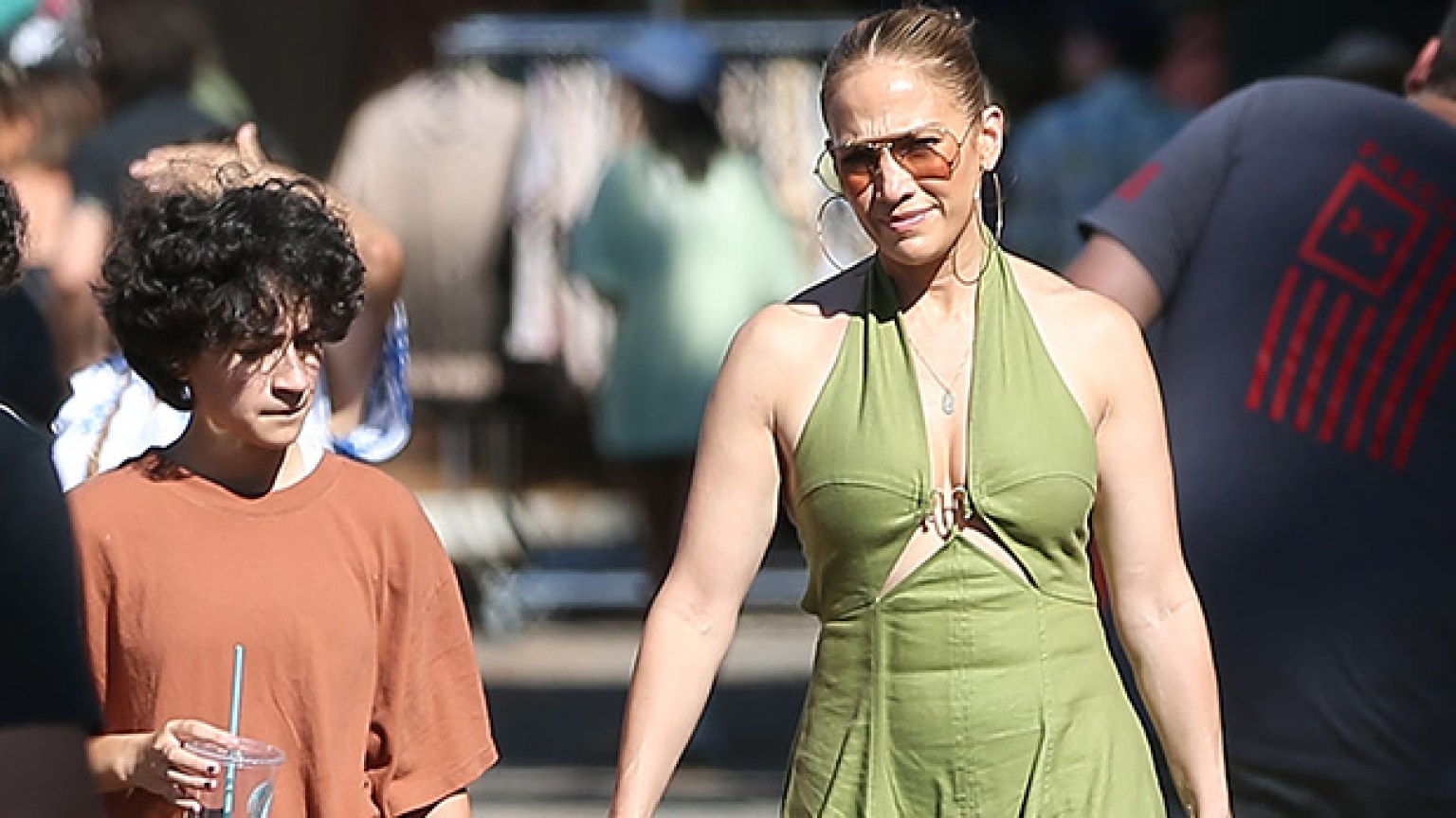 Jennifer Lopez Seen Out With Emme, 14, At Flea Market: See The Photos