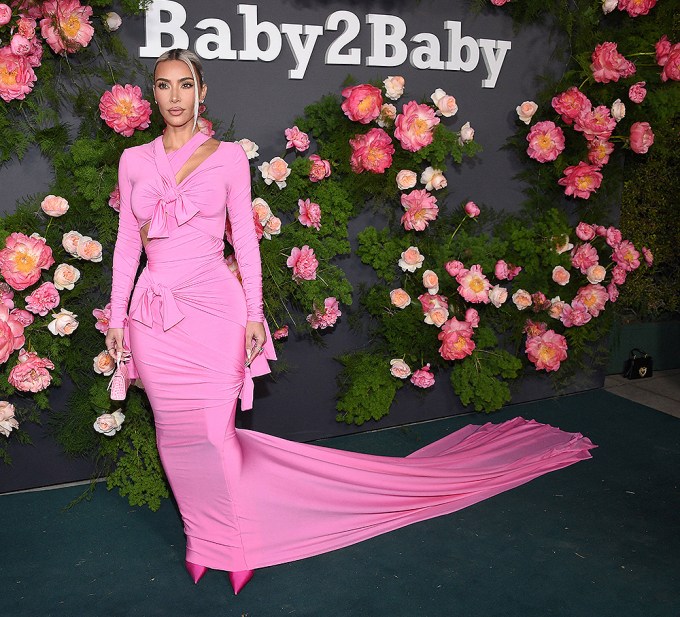 Kim Kardashian Arrives At The 2022 Baby2Baby Gala