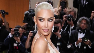 Kim Kardashian Malibu Beach House'u Satın Aldı: Fotoğraflar – Hollywood Life