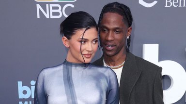Kylie Jenner, Oğlunun Adının 'Yasal Olarak' Kurt Olduğunu Söylüyor – Hollywood Life