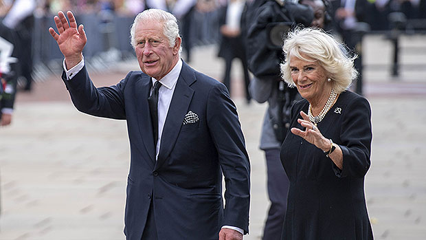 La reina Camila rinde homenaje a la reina Isabel 1 día antes del funeral: "Su sonrisa fue inolvidable"