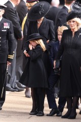Funeral of Queen Elizabeth II at Westminster Abbey. 19 Sep 2022 Pictured: Princess Catherine, Princess Charlotte, Prince George and Camilla Queen Consort. Photo credit: WPA-Pool / MEGA TheMegaAgency.com +1 888 505 6342 (Mega Agency TagID: MEGA898699_010.jpg) [Photo via Mega Agency]