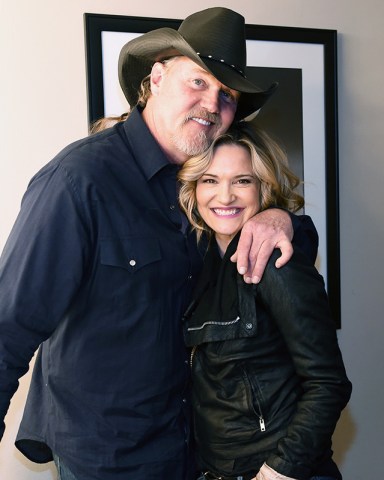 EXCLUSIVE: AR no mins USA, UK, DACH
Mandatory Credit: Photo by Rick Diamond/Shutterstock (9473792w)
Trace Adkins and Victoria Pratt
Exclusive - 'Jammin' To Beat The Blues' concert, Backstage, Ryman Auditorium, Nashville, USA - 21 Mar 2018