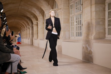 Models on the catwalk the Victoria Beckham Fashion show in Paris, Spring Summer 2023 Ready To Wear Fashion Week
Victoria Beckham show, Runway, Ready To Wear, Spring Summer 2023, Paris Fashion Week, PAris, France - 30 Sep 2022