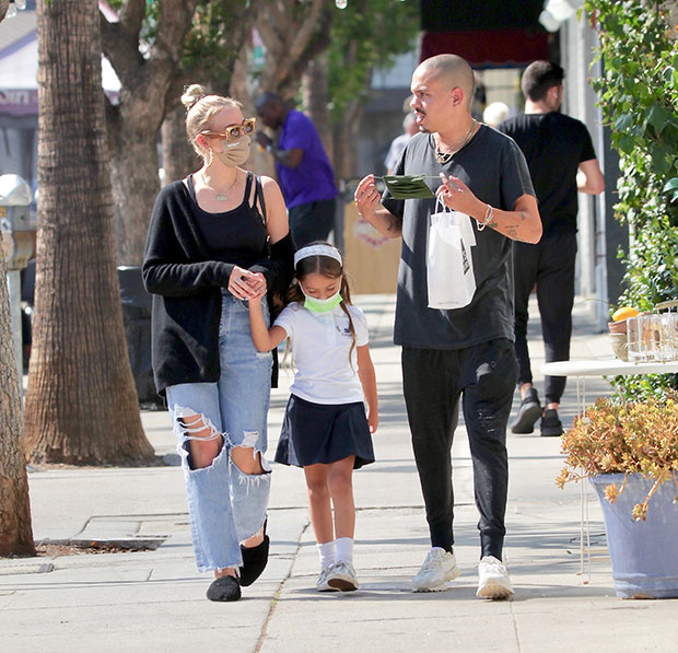 Ashlee Simpson family photo