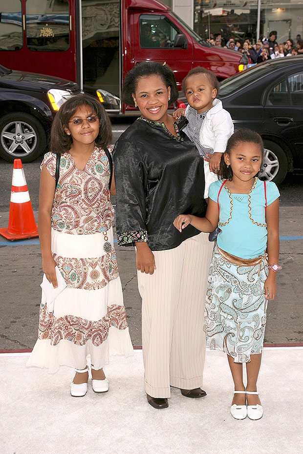 Chandra Wilson and her children