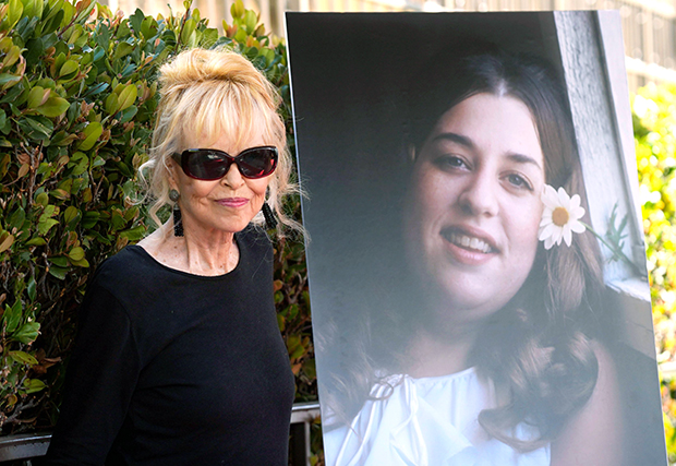 Michelle Phillips Honors Mama Cass Elliot With Walk Of Fame Star