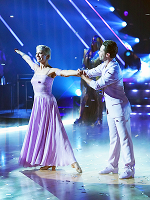 Selma Blair & Sasha Farber