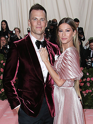 Gisele Bundchen Tom Brady Living Apart After 'Broken Promises' – Hollywood  Life