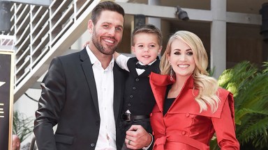 Carrie Underwood'un Oğlu Tura Başlarken Onu Öpüyor – Hollywood Life