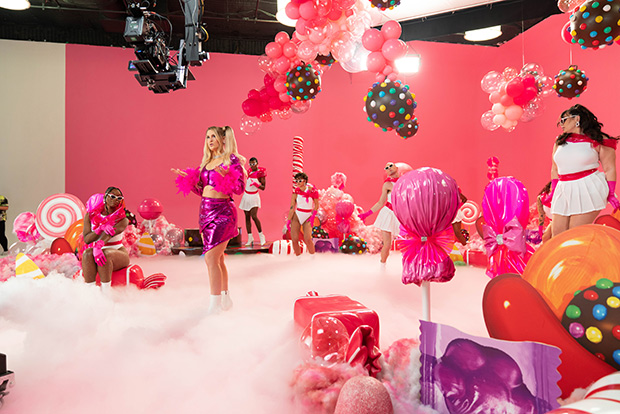 Meghan Trainor Talks Candy Crush Saga Collab & 'Made You Look' Video –  Hollywood Life
