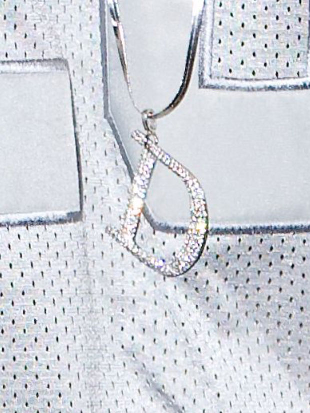 Rihanna wore a 'D' necklace, may have hinted at baby name: PHOTOS