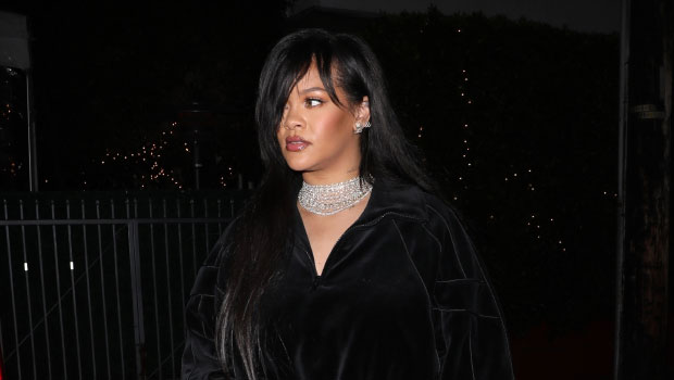 Rihanna Wears ₹5.7 Crore Diamond Watch Around Her Neck @ Louis