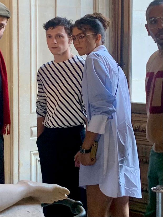 Zendaya & Tom Holland Hold Hands On Romantic Date At The Louvre In ...