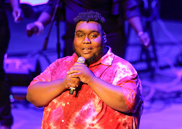 American Idol' runner-up Willie Spence dies in car crash at 23