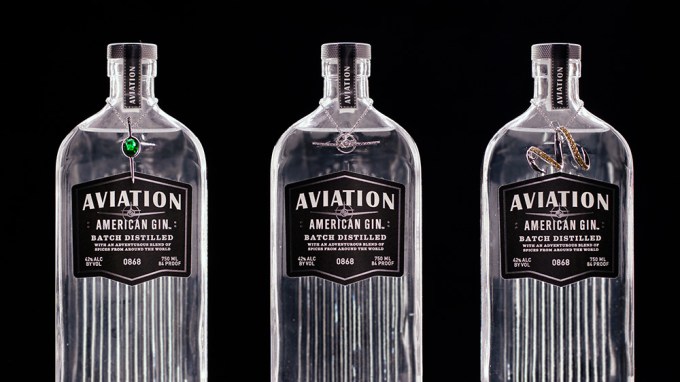 Ryan Reynolds & Jane Seymour Unveil Aviation Gin Open Bottle Collection for the Holidays