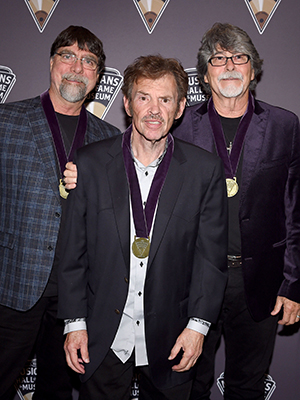 Alabama: Photos Of The Country Music Band – Hollywood Life