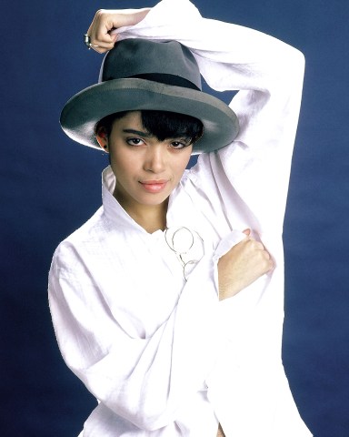 Editorial use only. No book cover usage.Mandatory Credit: Photo by Nbc-Tv/Kobal/Shutterstock (5886082as)Lisa BonetThe Cosby Show - 1984-1992NBC-TVUSATV PortraitTv Classics