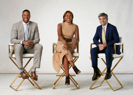 HELLO MOTHER - June 21, 22 ''Good Morning America'' airs weekdays Monday through Friday, 7 a.m. to 9 a.m., ET on ABC.  (ABC/Heidi Gutman) MICHAEL STRAHAN, ROBIN ROBERTS, GEORGE STEPHANOPOULOS