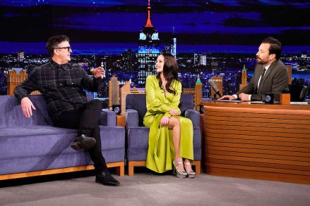 THE TONIGHT SHOW STARRING JIMMY FALLON -- Episode 1750 -- Pictured: (l-r) Musician & voice actor David McCormack and actress Melanie Zanetti during an interview with host Jimmy Fallon on Monday, November 21, 2022 -- (Photo by: Rosalind O’Connor/NBC)