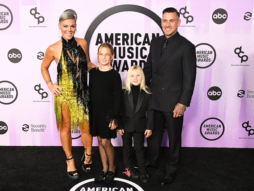 Carey Hart, Willow Hart, Jameson Hart, Pink
American Music Awards, Arrivals, Los Angeles, California, USA - 20 Nov 2022