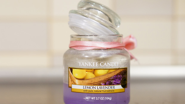 Hurry! Tons of Yankee Candle's most popular scents are 50% off at