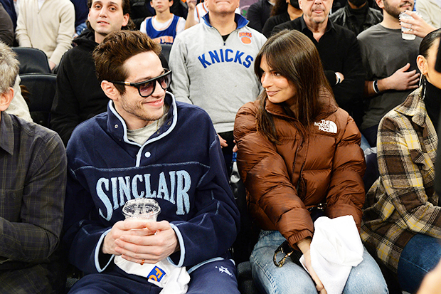 Pete Davidson and Emily Ratakjowski attend a New York Knicks game together in Nov. 2022