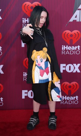 Billie Eilish chega ao iHeartRadio Music Awards 2019, realizado no Microsoft Theatre at LA Live em 14 de março de 2019 em Los Angeles, Califórnia, Estados Unidos.  iHeartRadio Music Awards, chegadas, Microsoft Theatre, Los Angeles, Califórnia, EUA - 14 de março de 2019
