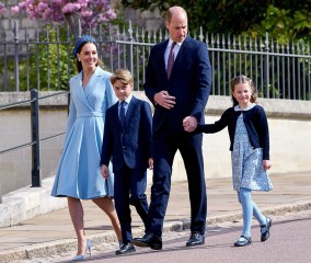 17/04/2022 - Windsor, Berkshire - Kate Duchess of Cambridge, Catherine, Katherine Middleton, Princess Kate, Prince George of Cambridge, Prince William Duke of Cambridge and Princess Charlotte of Cambridge at an Easter Mattins Service held at St. George?s Chapel in Windsor Castle. Photo Credit: ALPR/AdMedia

Pictured: Kate Duchess of Cambridge,Prince George,Prince William and Princess Charlotte
Ref: SPL5304457 170422 NON-EXCLUSIVE
Picture by: SplashNews.com

Splash News and Pictures
USA: +1 310-525-5808
London: +44 (0)20 8126 1009
Berlin: +49 175 3764 166
photodesk@splashnews.com

World Rights