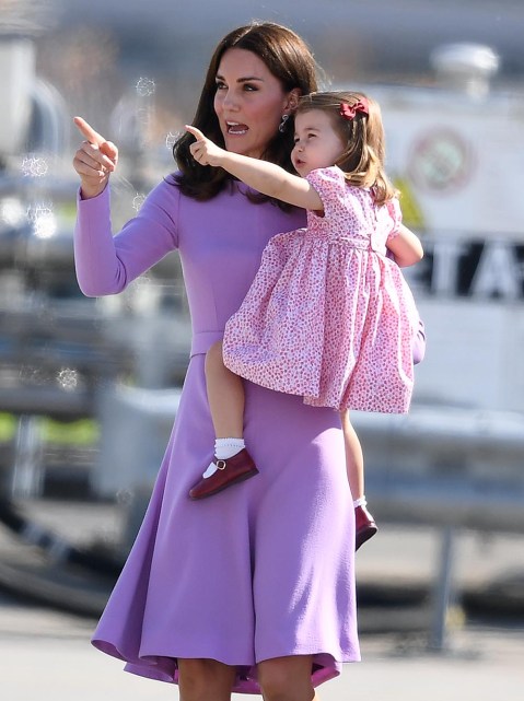 Princess Charlotte And Kate Middleton In Matching Outfits Phots