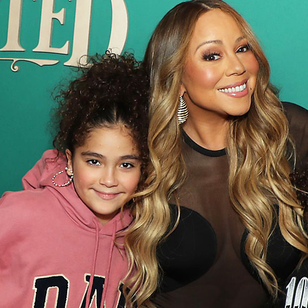 Mariah Carey's Daughter Monroe Sings 'Away In A Manger' With Her