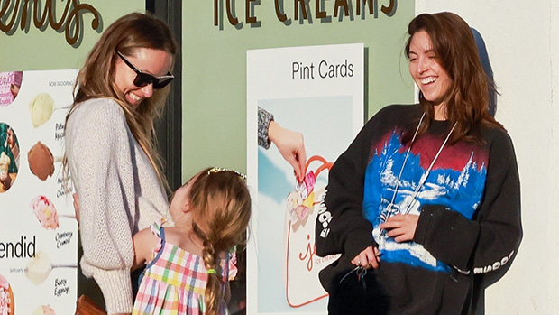 Olivia Wilde Is All Smiles As She Takes Kids For Ice Cream After Harry Styles Split: Photos