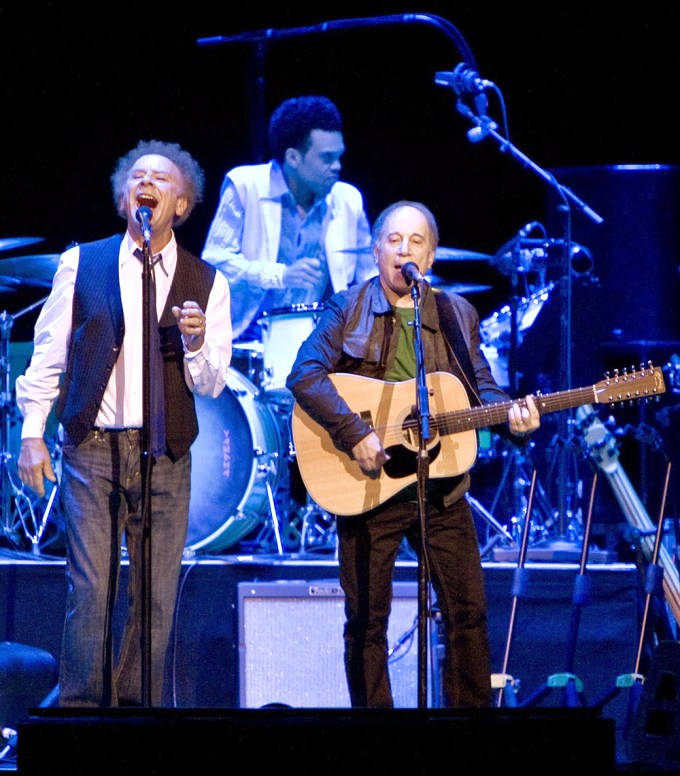 Simon & Garfunkel Perform in 2009