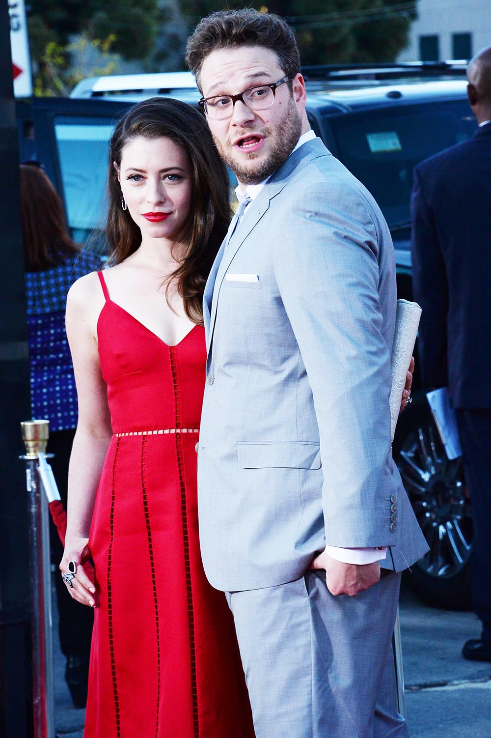 Seth Rogen and Lauren Miller See Photos pic
