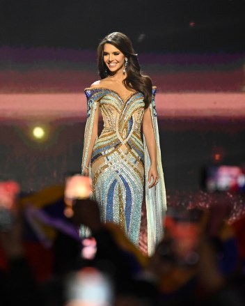 Amanda Dudamel, Miss Universe Venezuela 2022, competes on stage as a Top 16 finalist in the evening gown of her choice during the 71st MISS UNIVERSE® Pageant on January 14, 2023 at the Convention Center broadcast Ernst N. Morial from New Orleans LIVE on The Roku Channel in English and Telemundo in Spanish. Contestants from around the world have spent the past few weeks filming, filming, rehearsing and preparing to compete for the MISS UNIVERSE crown. loading =