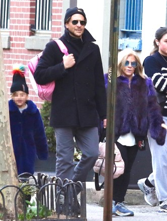 New York, NY  - *EXCLUSIVE*  - Bradley Cooper is seen with his mother Gloria and his daughter walking home after school in Manhattan’s West Village neighborhood.Pictured: Bradley CooperBACKGRID USA 20 MARCH 2023 BYLINE MUST READ: BrosNYC / BACKGRIDUSA: +1 310 798 9111 / usasales@backgrid.comUK: +44 208 344 2007 / uksales@backgrid.com*UK Clients - Pictures Containing ChildrenPlease Pixelate Face Prior To Publication*