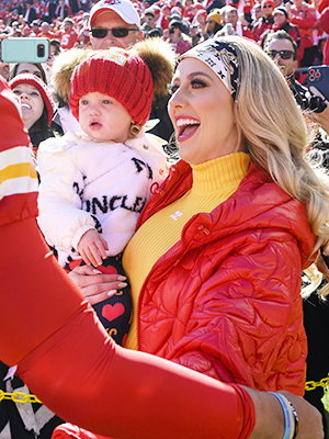 Every Festive Game Day Outfit Brittany Mahomes Rocked While Cheering On  Husband Patrick Mahomes