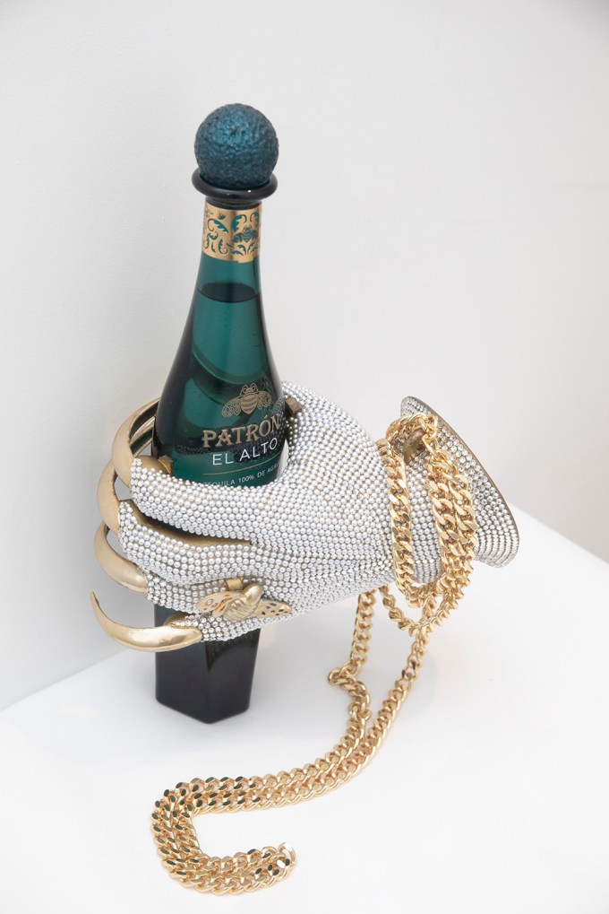 DOJA CAT Wears Paris Couture Week’s Most Unexpected Accessory…PATRÓN EL ALTO