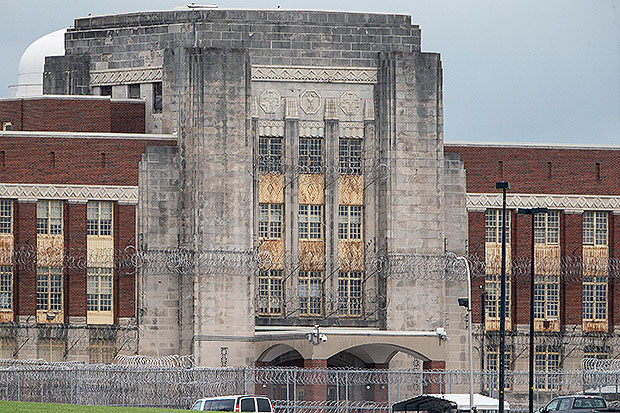 Julie Chrisley Prison