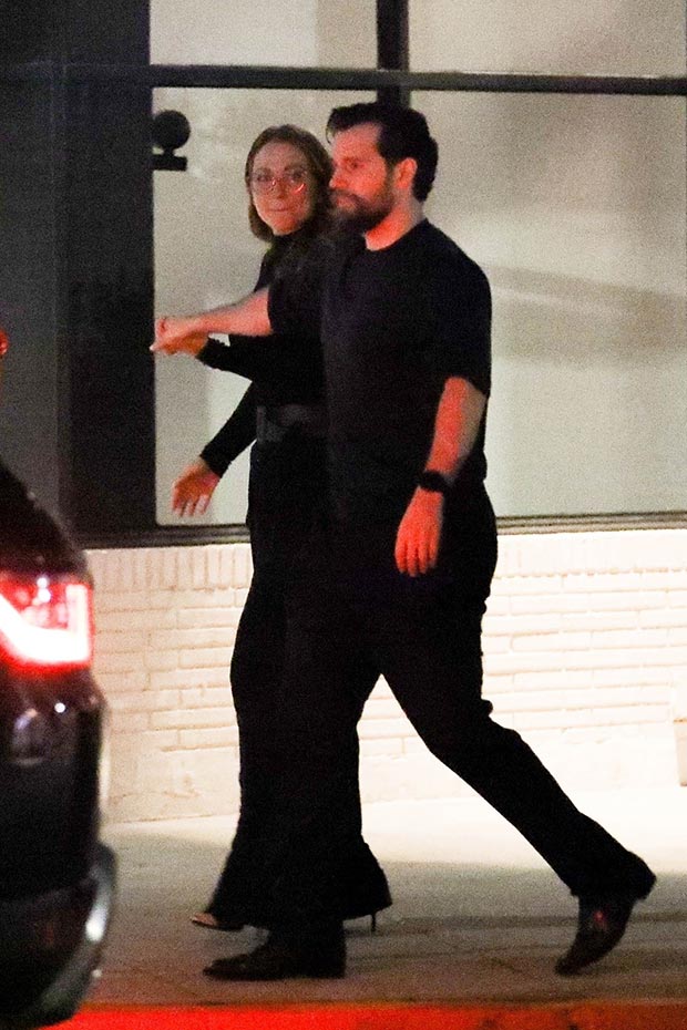 Henry Cavill & Girlfriend Natalie Viscuso Do Date Night at 'Avatar