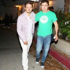 Jeremy Renner Walking Without Cane