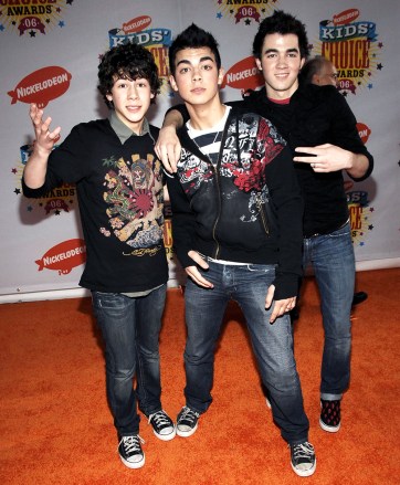 The Jonas Brothers - Nick Jonas, Joe Jonas ve Kevin Jonas2006 Çocukların Seçimi Ödülleri, Los Angeles, Amerika - 01 Nisan 2006