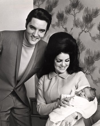 Use editor only.  Do not use book covers.  Required credit: Photo by Kobal/Shutterstock (5872503d) Elvis Presley, Priscilla Presley, Lisa Marie Presley El Presley - 1968 Candid