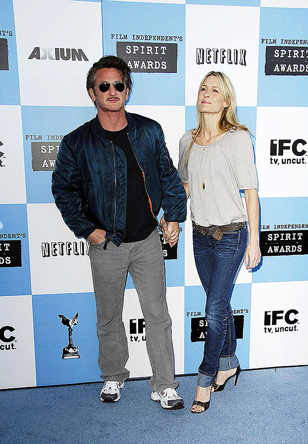 Sean Penn ve Robin Wright Los Angeles'ta: Fotoğraflar - Hollywood Life
