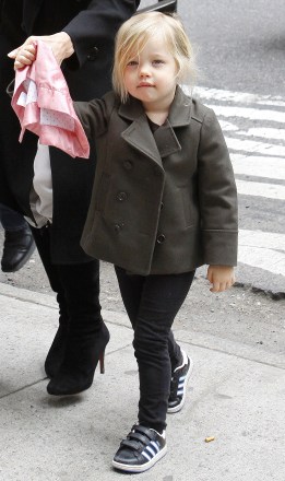 Shiloh Jolie Pitt
Angelina Jolie with her children Shiloh and Zahara in New York, America - 18 Feb 2009
Angelina and daughters visited Lee's Art Store